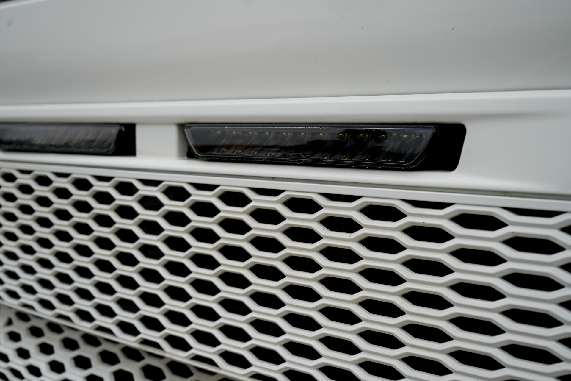 Panel LED OZZ XB1 15” czarny - obrazek 4